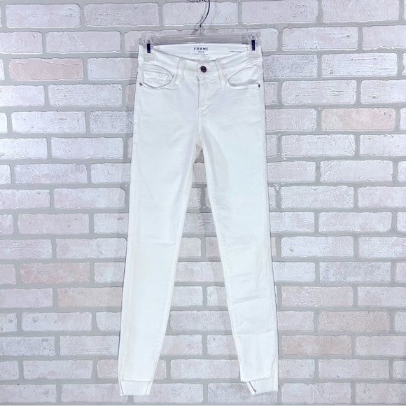 Frame Denim Le Skinny de Jeanne Raw Stagger Hem Jeans in Blanc Size 24 - Picture 4 of 12